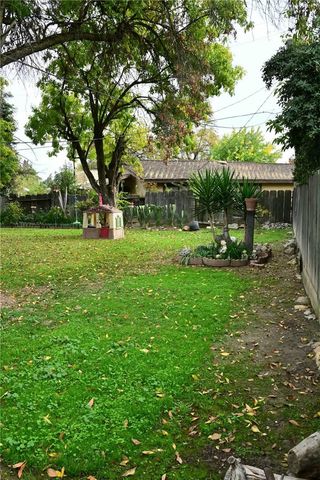 280 E Olive, Merced, CA 95340