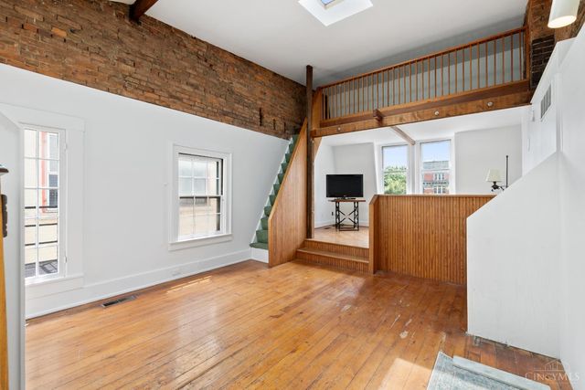 320 E Fourteenth Street, Cincinnati, OH 45202