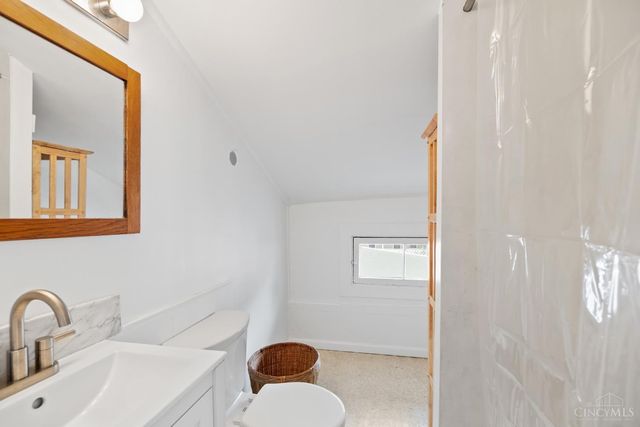 320 E Fourteenth Street, Cincinnati, OH 45202
