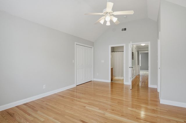 32 Edmonds Circle 32, Northbridge, MA 01588