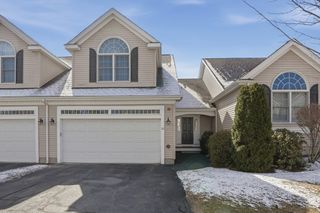 32 Edmonds Circle 32, Northbridge, MA 01588