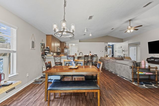 1968 Reserve Boulevard, Gulf Breeze, FL 32563