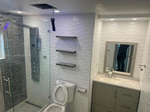 6841 Atlanta Street, Hollywood, FL 33024