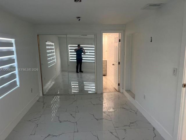 6841 Atlanta Street, Hollywood, FL 33024