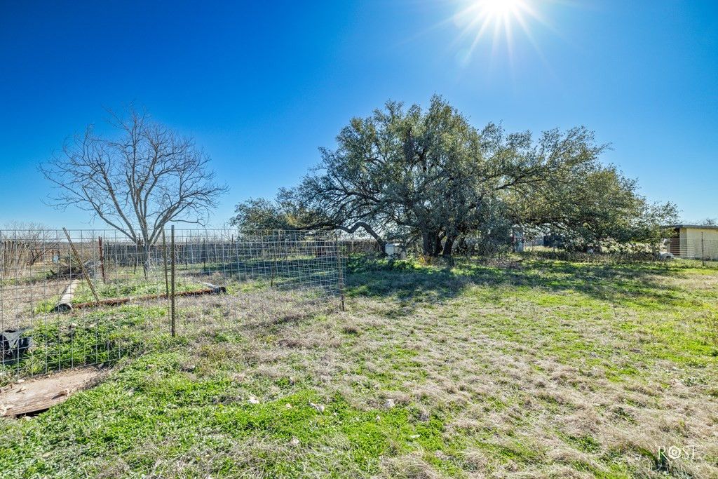 Image 23 of property listing at 6199 Ranch Rd 864, Sonora, TX 76950