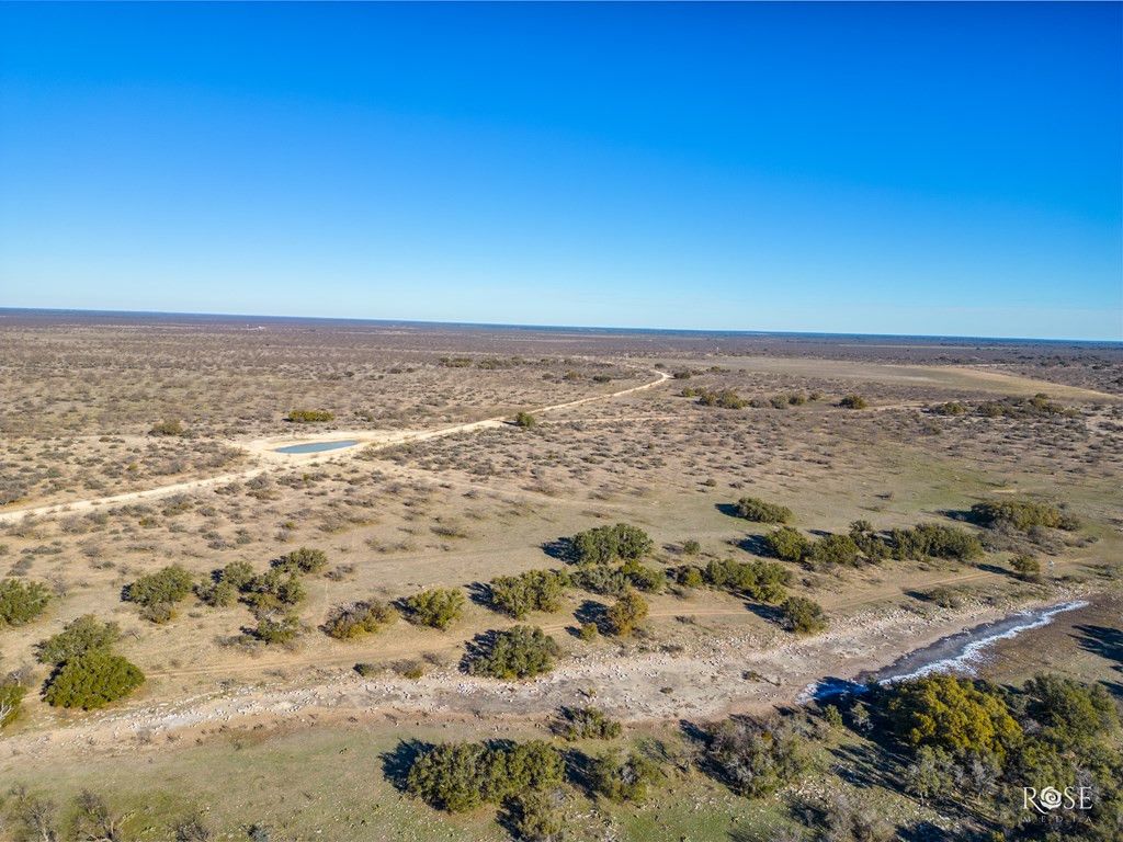 Image 4 of property listing at 6199 Ranch Rd 864, Sonora, TX 76950