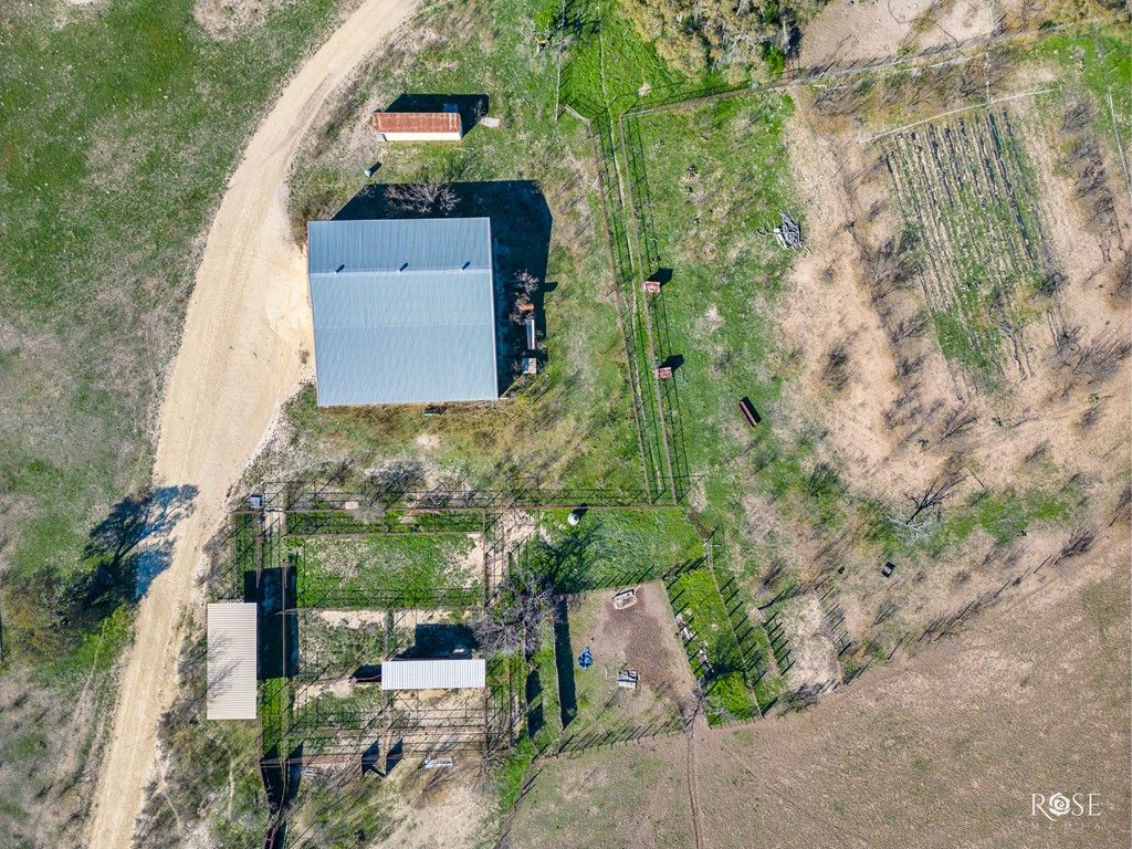 Image 8 of property listing at 6199 Ranch Rd 864, Sonora, TX 76950