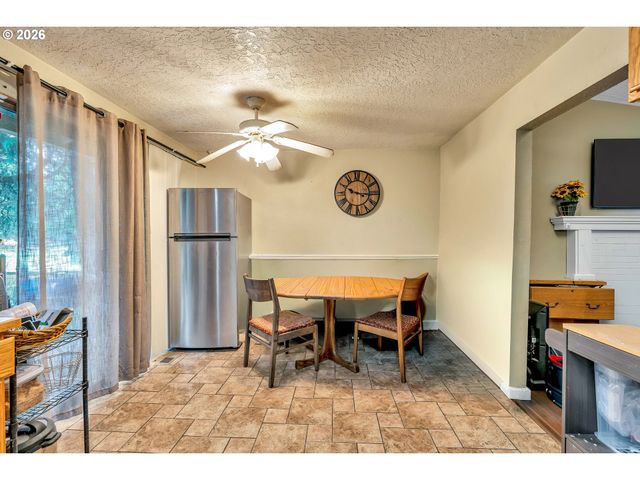 75 Se 205TH Pl, Gresham, OR 97030