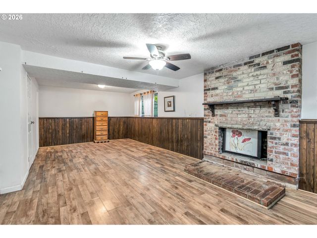 75 Se 205TH Pl, Gresham, OR 97030