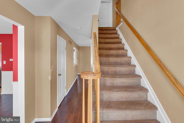 101 WINDMERE CT, Bordentown, NJ 08620