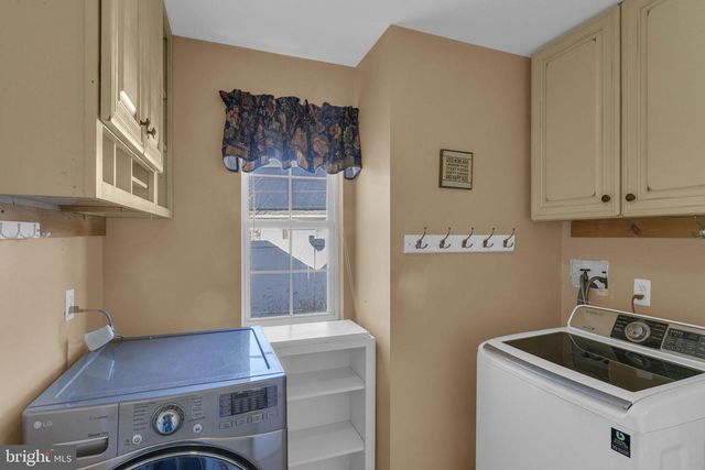 101 WINDMERE CT, Bordentown, NJ 08620