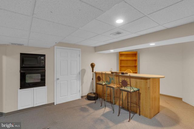 101 WINDMERE CT, Bordentown, NJ 08620