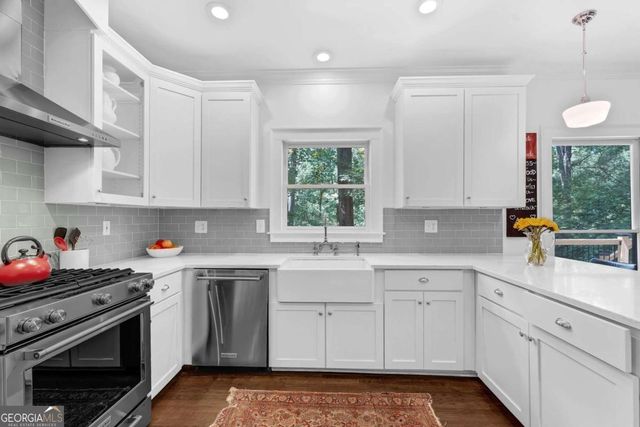 411 Chelsea Circle NE, Atlanta, GA 30307