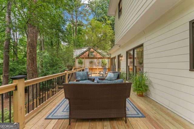 411 Chelsea Circle NE, Atlanta, GA 30307