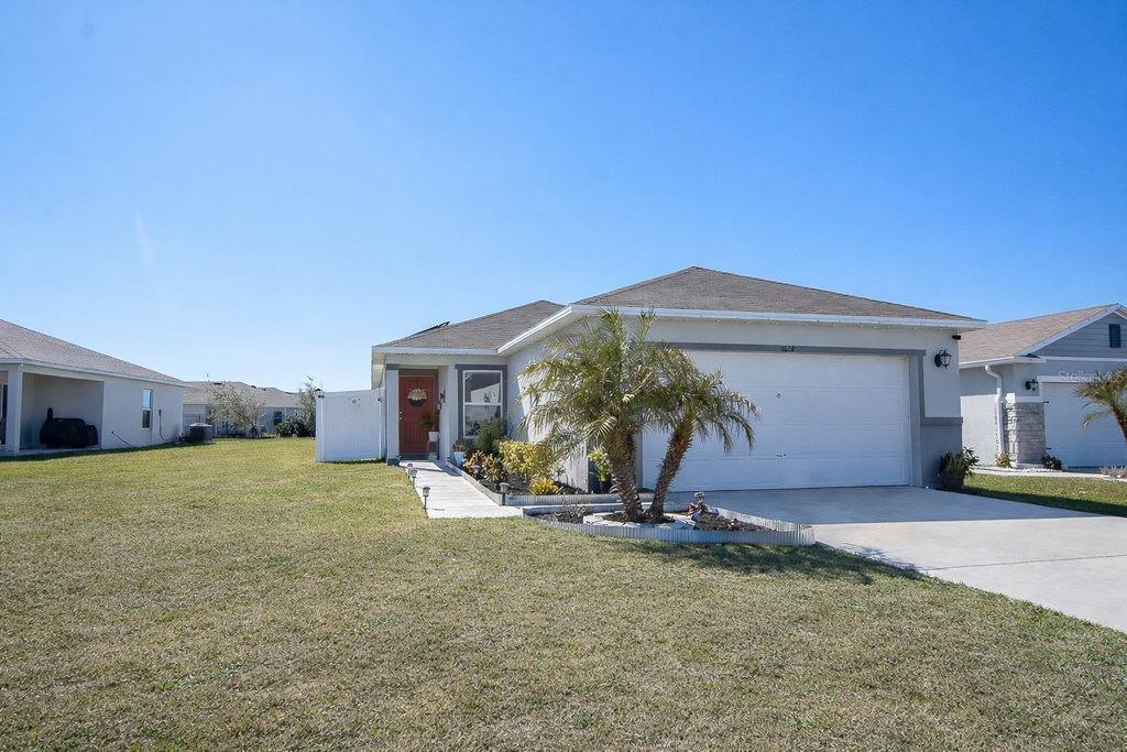 3124 LAKES CREST AVENUE, St Cloud, FL 34772