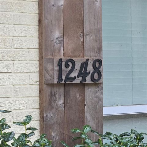 1248 Oakcrest SW Drive, Atlanta, GA 30311