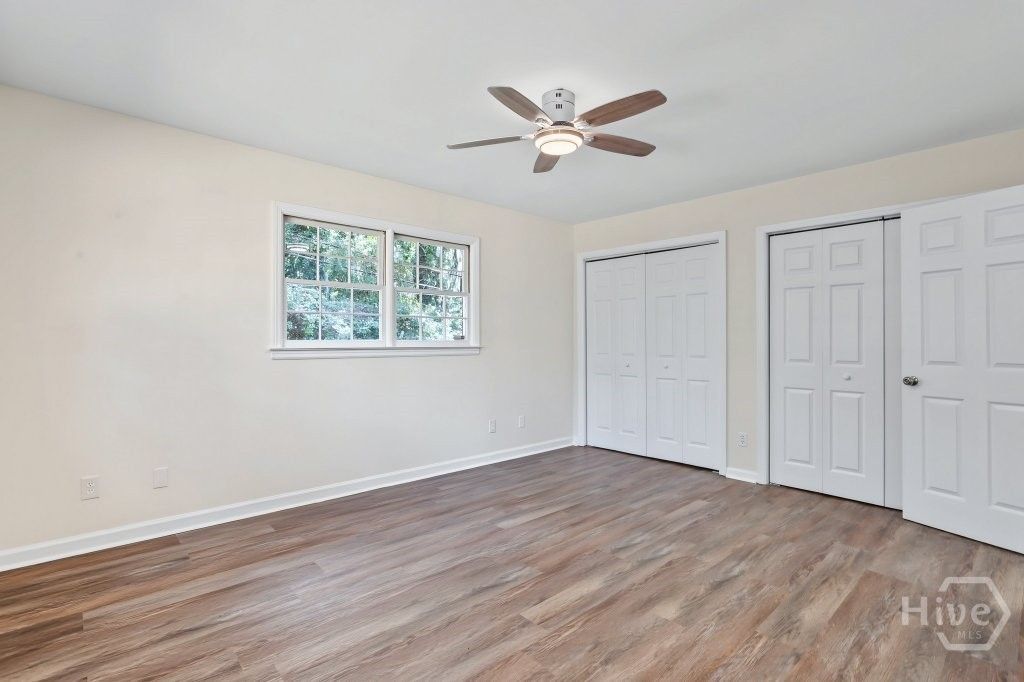 Image 20 of property listing at 607 Glenbrook Road, Savannah, GA 31419