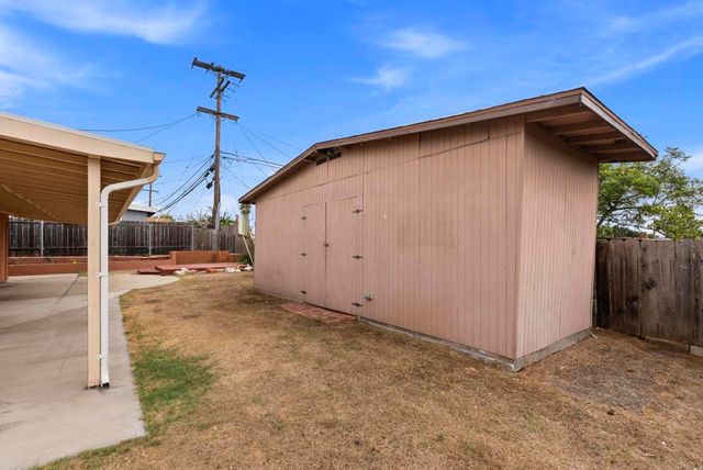 52 E L Street, Chula Vista, CA 91911