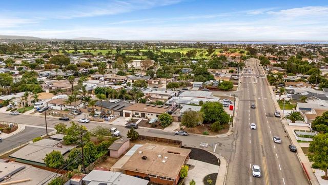 52 E L Street, Chula Vista, CA 91911