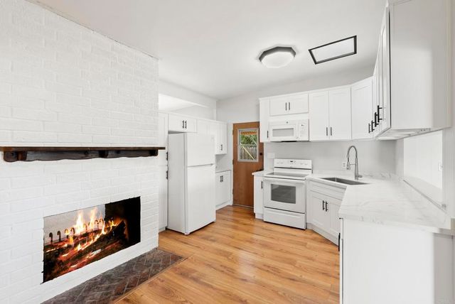 52 E L Street, Chula Vista, CA 91911