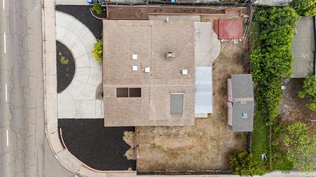 52 E L Street, Chula Vista, CA 91911