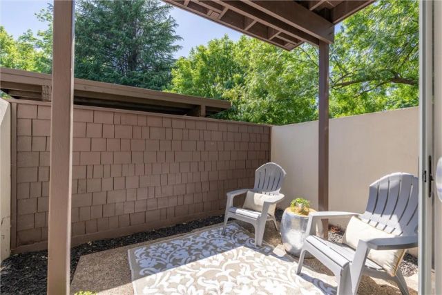 555 Vallombrosa Avenue 25, Chico, CA 95926