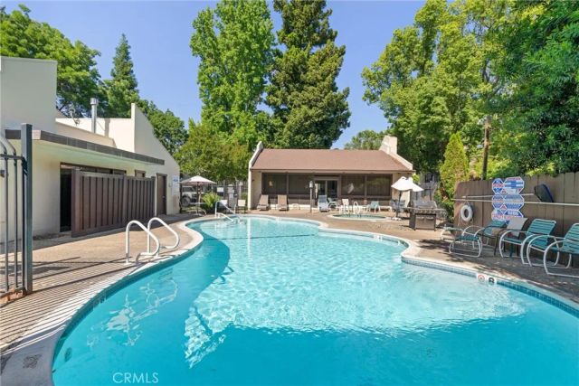555 Vallombrosa Avenue 25, Chico, CA 95926