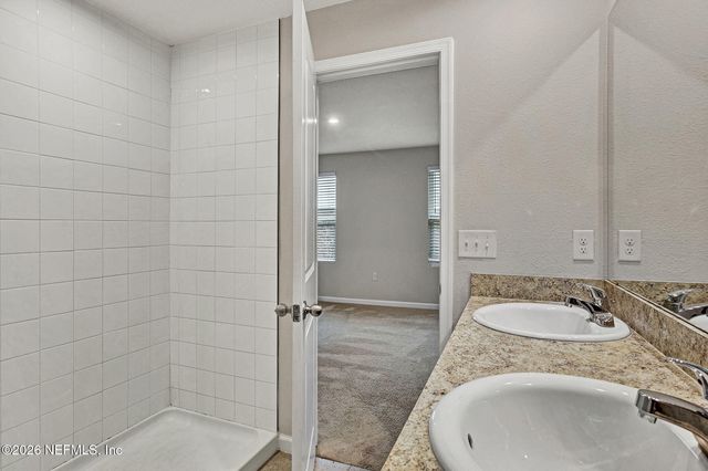 5958 CREEKSIDE CROSSING Drive, Jacksonville, FL 32210