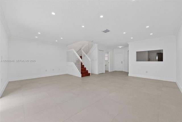 4822 NW 114th Ct, Doral, FL 33178