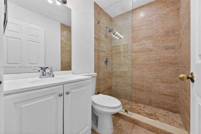 4822 NW 114th Ct, Doral, FL 33178