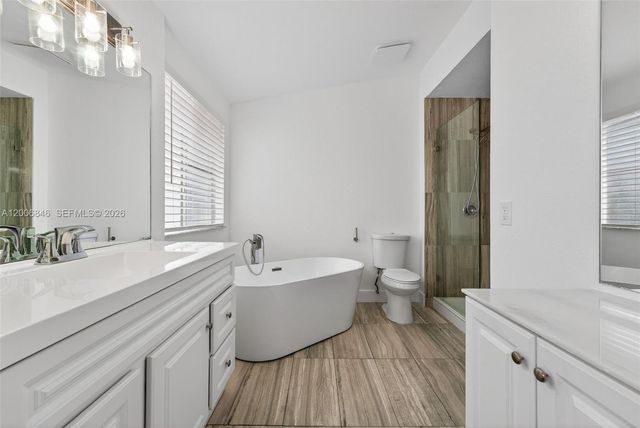 4822 NW 114th Ct, Doral, FL 33178