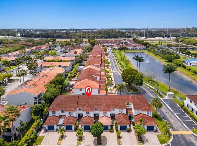 4822 NW 114th Ct, Doral, FL 33178