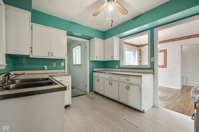 5126 Thornleigh Drive, Indianapolis, IN 46226