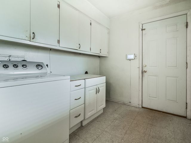 5126 Thornleigh Drive, Indianapolis, IN 46226