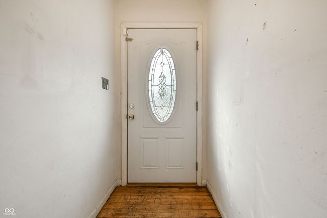 5126 Thornleigh Drive, Indianapolis, IN 46226