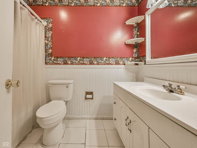 5126 Thornleigh Drive, Indianapolis, IN 46226