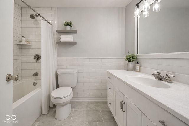 5126 Thornleigh Drive, Indianapolis, IN 46226