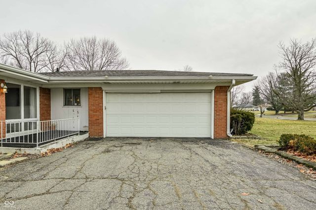 5126 Thornleigh Drive, Indianapolis, IN 46226