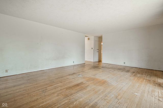 5126 Thornleigh Drive, Indianapolis, IN 46226