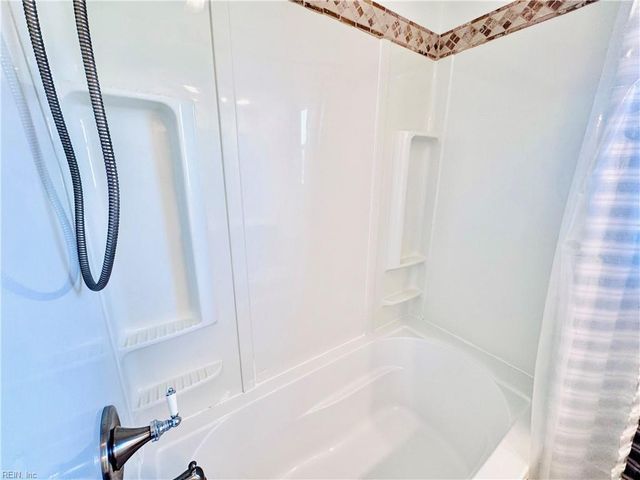 3856 Windsor Gate RD, Virginia Beach, VA 23454