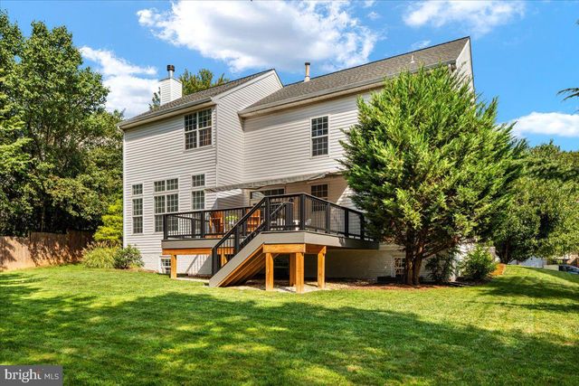 825 SANTMYER DR SE, Leesburg, VA 20175