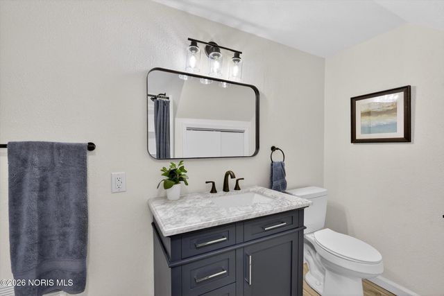 2432 Rochester Place, Northwood, OH 43619