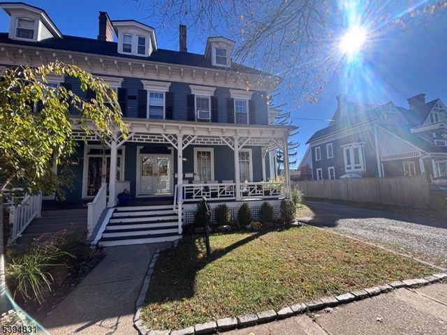 4 Perry St, Morristown Town, NJ 07960