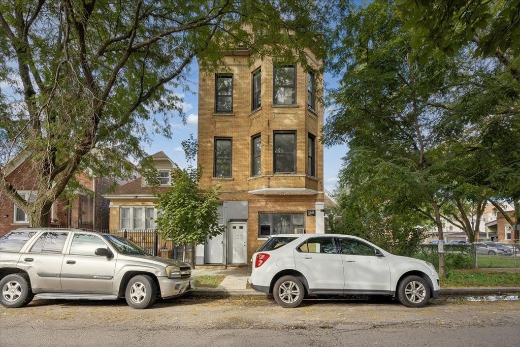 2706 S Saint Louis Avenue, Chicago, IL 60623 — exterior