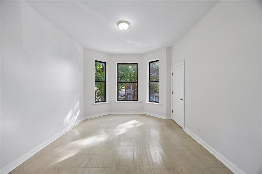 2706 S Saint Louis Avenue, Chicago, IL 60623 — photo 2