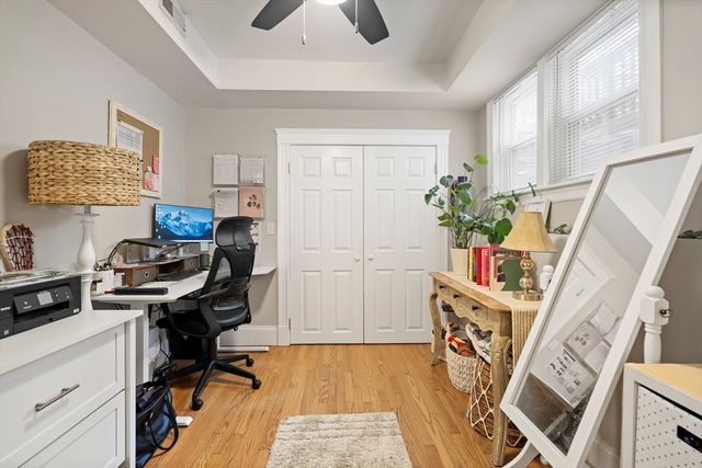 521 E 5th St 1, Boston, MA 02127