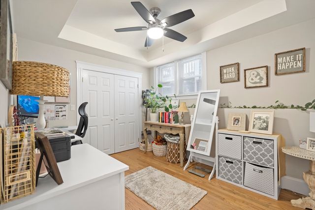 521 E 5th St 1, Boston, MA 02127