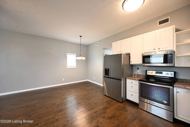 4320 Louisville Ave, Louisville, KY 40209