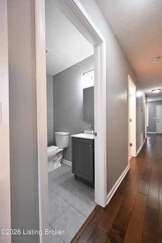 4320 Louisville Ave, Louisville, KY 40209