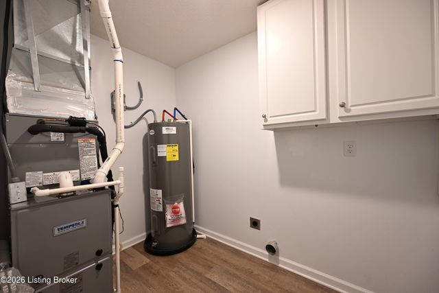 4320 Louisville Ave, Louisville, KY 40209